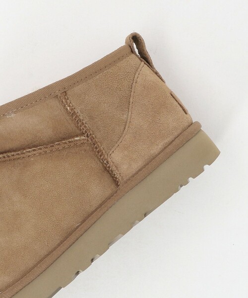 BEAUTY&YOUTH UNITED ARROWS(ビューティーアンドユースユナイテッドアローズ)の「<UGG>クラシック ウルトラ ミニ ブーツ(ブーツ・レディース・ブラウン系/ブラック/グレー系・8/6/7)」の13枚目の写真
