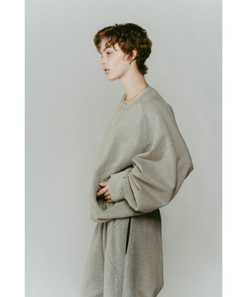 Knuth Marf(クヌースマーフ)の「panelled volume sweatshirt(unisex)(スウェット・レディース・ブラック/グレー・SMALL/MEDIUM)」の9枚目の写真