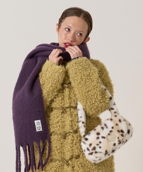 TINA：JOJUN（ティーナジョジュン）の「フェイクファー ミニバッグ TINA：JOJUN（ハンドバッグ・レディース・ベージュ/ブラウン・F）」の3枚目の写真