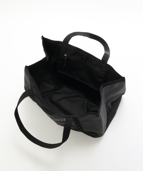 patagonia（パタゴニア）の「Patagonia Black Hole Tote 25L（ショルダーバッグ・メンズ・ブラック・FREE）」の5枚目の写真