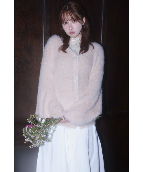 MISTREASS（ミストレアス）の「Ribbon Button Long Shaggy Knit Cardigan（カーディガン/ボレロ・レディース・オフホワイト/ライトピンク・FREE）」の7枚目の写真