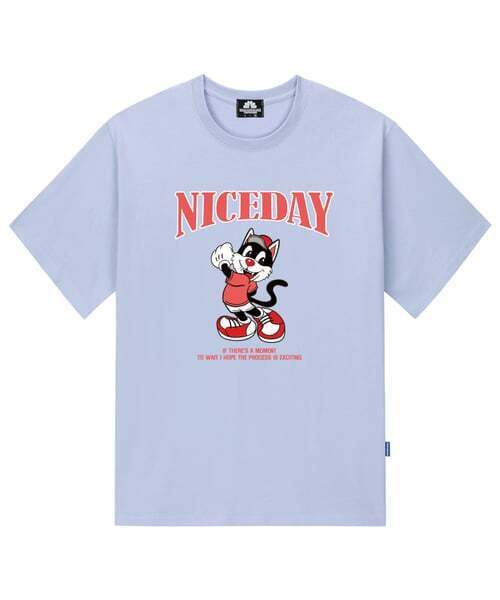 TRIPSHION(トリップション)の「NICEDAY ピンクキャットグラフィックTシャツ - パープル(Tシャツ/カットソー・メンズ・その他・LARGE/MEDIUM/X-LARGE)」の1枚目の写真