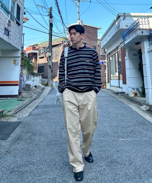 WMC(ダブリューエムシー)の「マルチストライプヘンリーネックニット_NAVY(ニット/セーター・メンズ・ネイビー・MEDIUM/LARGE/X-LARGE)」の11枚目の写真