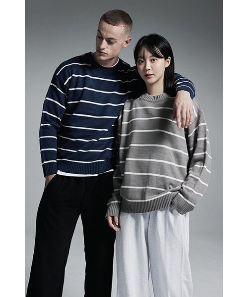 APOSTROPHE COMMA(アポストロフィコンマ)の「ポイントラベルストライプクルーネックオーバーニット(グレー)(ニット/セーター・レディース・その他・MEDIUM/LARGE)」の7枚目の写真