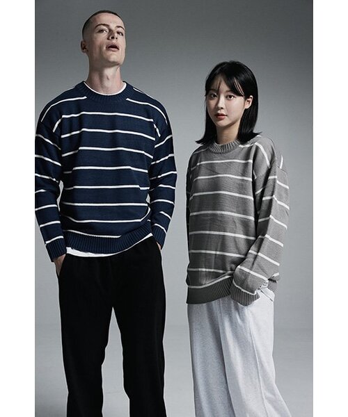 APOSTROPHE COMMA(アポストロフィコンマ)の「ポイントラベルストライプクルーネックオーバーニット(グレー)(ニット/セーター・レディース・その他・MEDIUM/LARGE)」の10枚目の写真