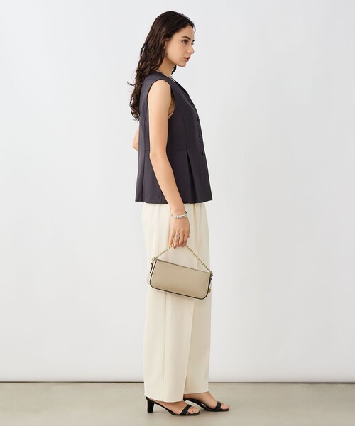 NOLLEY’S Sophi（ノーリーズソフィ）の「《セットアップ対応》ウォッシャブルドライシャークペプラムジレ（ベスト・レディース・グレイッシュベージュ/チャコールグレー・38）」の7枚目の写真