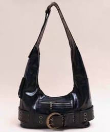 A‘gem 9（エージェムナイン）の「A'GEM/9 × .kom 『.kom/ドットケーオーエム』ヴィンテージバックル ショルダーバッグ（ショルダーバッグ）」