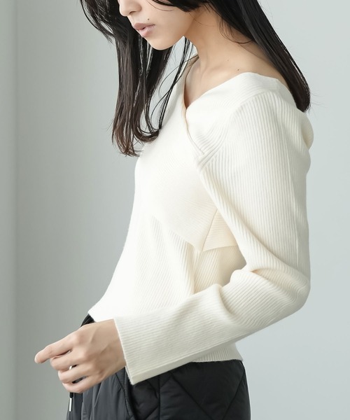 mili an deni(ミリアンデニ)の「アシメニットトップス(ニット/セーター・レディース・アッシュグレー/アイボリー/ブラック・M)」の5枚目の写真