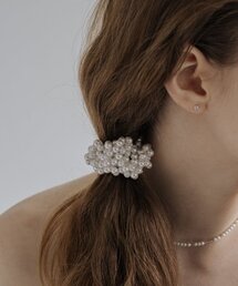 HAS（ハズ）の「HTY005 Ivory pearl hair tie（シュシュ）」