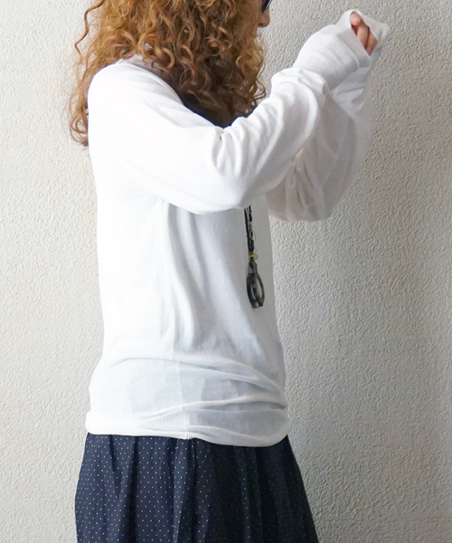 JOURNAL STANDARD LUXE(ジャーナルスタンダード ラックス)の「HGコットン タートルネックプルオーバー(ニット/セーター・レディース・ブラック/グレー/ホワイト/パープル・FREE)」の16枚目の写真