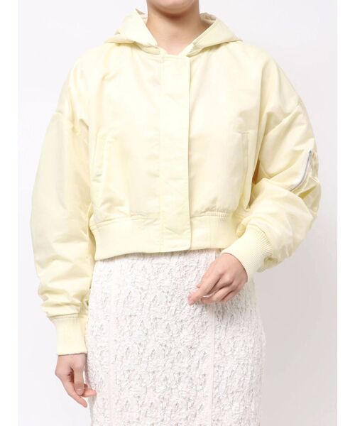 LAGUNAMOON（ラグナムーン）の「ショートMA-1（ブルゾン・レディース・ブラウン/ライトイエロー・FREE）」の4枚目の写真