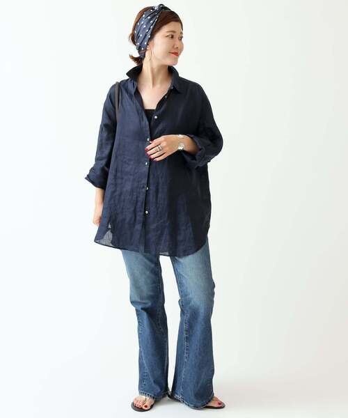 Spick & Span（スピックアンドスパン）の「《ゆったりサイズ》追加 80リネンカシュクール ビッグシャツ（シャツ/ブラウス・レディース・その他14/マルチ/サックスブルー/バーガンディー/ホワイト/その他12/その他7/ネイビー/ブラックミックス・FREE）」の17枚目の写真