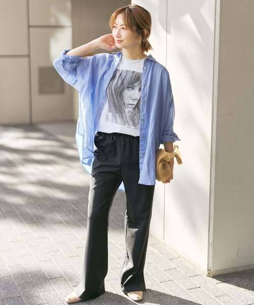 Spick & Span（スピックアンドスパン）の「《ゆったりサイズ》追加 80リネンカシュクール ビッグシャツ（シャツ/ブラウス・レディース・その他14/マルチ/サックスブルー/バーガンディー/ホワイト/その他12/その他7/ネイビー/ブラックミックス・FREE）」の19枚目の写真