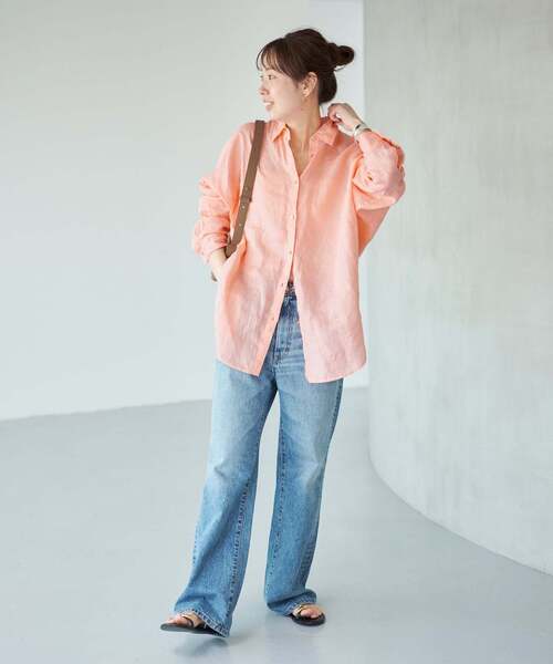 Spick & Span（スピックアンドスパン）の「《ゆったりサイズ》追加 80リネンカシュクール ビッグシャツ（シャツ/ブラウス・レディース・その他14/マルチ/サックスブルー/バーガンディー/ホワイト/その他12/その他7/ネイビー/ブラックミックス・FREE）」の20枚目の写真