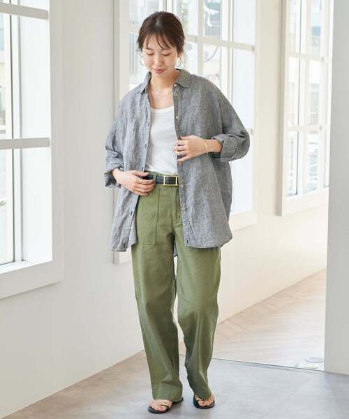 Spick & Span（スピックアンドスパン）の「《ゆったりサイズ》追加 80リネンカシュクール ビッグシャツ（シャツ/ブラウス・レディース・その他14/マルチ/サックスブルー/バーガンディー/ホワイト/その他12/その他7/ネイビー/ブラックミックス・FREE）」の22枚目の写真