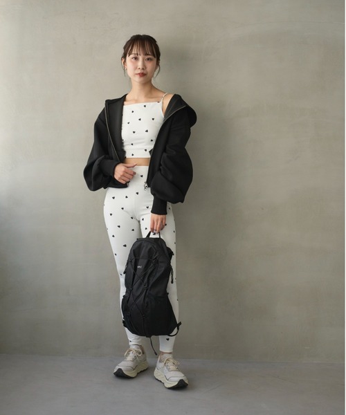 emmi（エミ）の「【HEART】 ハートパターンレギンス/UVカット/接触冷感（その他パンツ・レディース・ネイビー/オフホワイト/ライトブルー・0/1）」の19枚目の写真