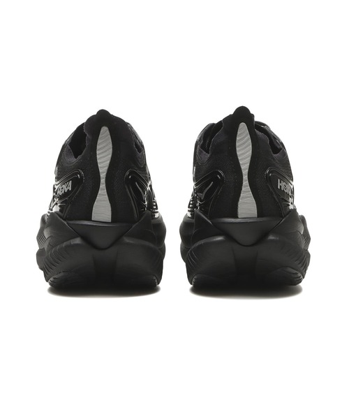 MACH X CAGED 1168932-BMD（スニーカー）｜HOKA（ホカ）のファッション