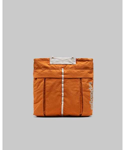 Topologie(トポロジー)の「Helmet Bag(ヘルメット バッグ)(トートバッグ・レディース・ブラック/グリーン系その他/オレンジ/モスグリーン・ONE SIZE)」の4枚目の写真