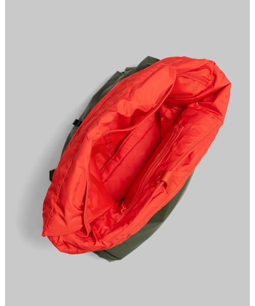 Topologie(トポロジー)の「Helmet Bag(ヘルメット バッグ)(トートバッグ・レディース・ブラック/グリーン系その他/オレンジ/モスグリーン・ONE SIZE)」の13枚目の写真