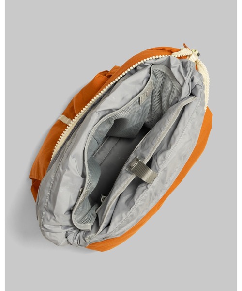 Topologie(トポロジー)の「Helmet Bag(ヘルメット バッグ)(トートバッグ・レディース・ブラック/グリーン系その他/オレンジ/モスグリーン・ONE SIZE)」の16枚目の写真