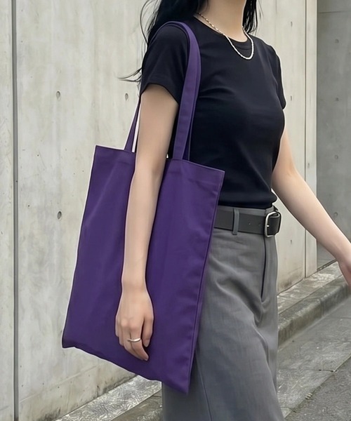 United Athle(ユナイテッドアスレ)の「【United Athle】デイリー フラット トートバッグ L 1406(トートバッグ・レディース・グリーン/レッド/バーガンディー/オレンジ/スモークピンク/スカイブルー/ライトイエロー/ブルー/グレー/エメラルドブルー/ライトピンク/スモーキーグリーン系/ブラック/ダークブラウン/ライトグレー/ホワイト/ライトパープル/ネイビー/パープル/イエロー/ナチュラル・FREE)」の13枚目の写真