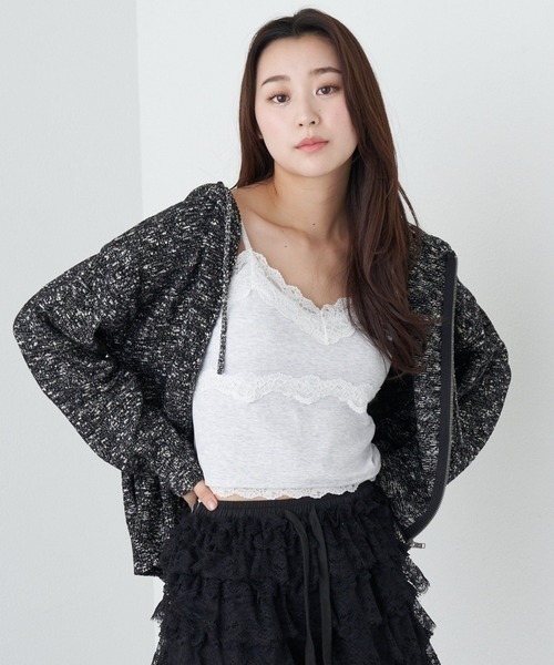 RAY CASSIN（レイカズン）の「パット付レースキャミ（キャミソール・レディース・ブラック/ホワイト系その他/チャコールグレー/カーキ/ライトベージュ・S）」の10枚目の写真