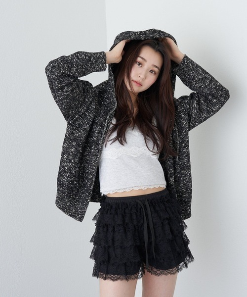 RAY CASSIN（レイカズン）の「パット付レースキャミ（キャミソール・レディース・ブラック/ホワイト系その他/チャコールグレー/カーキ/ライトベージュ・S）」の12枚目の写真