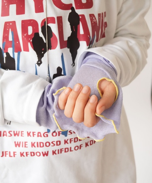 Port（ポート）の「【 Port / ポート 】 指穴付き ラメ シアー アームカバー ( 約60㎝ )（アームカバー・レディース・オレンジ/ライトパープル/ライトイエロー/ライトブルー/ブラック・FREE）」の13枚目の写真