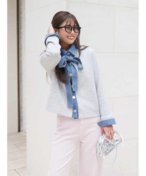 BeBeoD（べベッド）の「デニムリボンドッキングトップス（シャツ/ブラウス・レディース・ブラック/サックスブルー/ネイビー/ライトグレー/サーモンピンク/レッド/グレー/アッシュグレー・フリー）」の3枚目の写真