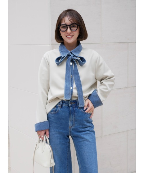 BeBeoD（べベッド）の「デニムリボンドッキングトップス（シャツ/ブラウス・レディース・ブラック/サックスブルー/ネイビー/ライトグレー/サーモンピンク/レッド/グレー/アッシュグレー・フリー）」の4枚目の写真