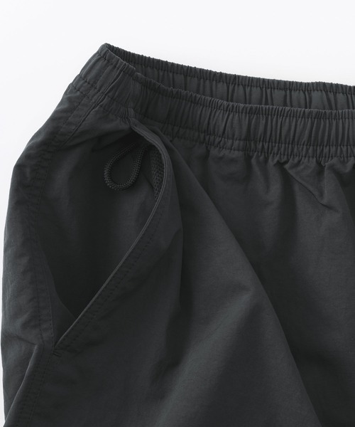 無印良品(ムジルシリョウヒン)の「紳士 撥水ナイロンポケッタブルショートパンツ(その他パンツ・メンズ・ライトグレー/グレー系/ブルー系/スモーキーグリーン系/ブラック/ベージュ・S/M/L/XL)」の21枚目の写真
