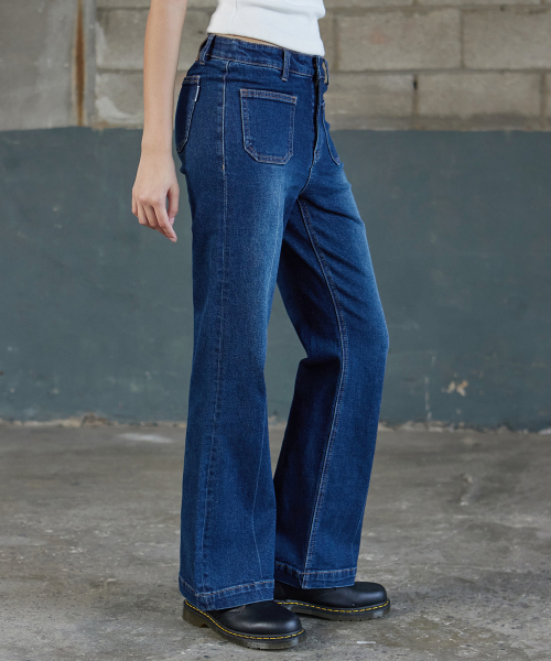 MAGOODGAN(メックウッドガン)の「チェラ7423 レギュラー ブーツカット スリムフィット ダークインディゴ デニムパンツ(デニムパンツ・レディース・その他・30/25/26/28)」の2枚目の写真