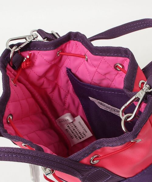 PR01.（ピーアールワン）の「【The Powerpuff Girls / パワーパフ ガールズ】 2WAY ポーチ（ショルダーバッグ・レディース・グリーン/ピンク/ブルー・FREE）」の6枚目の写真