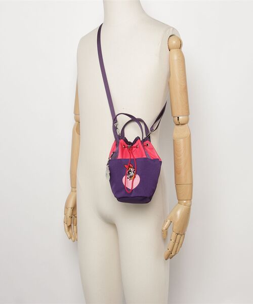 PR01.（ピーアールワン）の「【The Powerpuff Girls / パワーパフ ガールズ】 2WAY ポーチ（ショルダーバッグ・レディース・グリーン/ピンク/ブルー・FREE）」の7枚目の写真