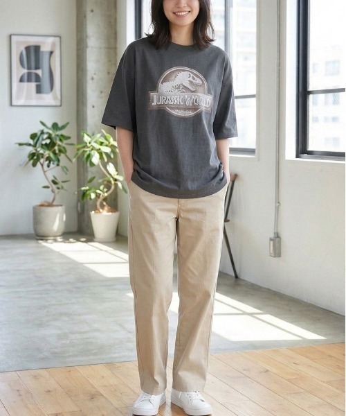 ALWAYS GOOD TIME（オルウェイズグッドタイム）の「【JURASSKPARK/ジュラシックパーク】ＵＳＤ加工プリント半袖Ｔシャツ/Movie Tee/ユニセックス（Tシャツ/カットソー・メンズ・ブラック系その他/アイボリー/ホワイト系その他/スミクロ・L/M/LL）」の16枚目の写真