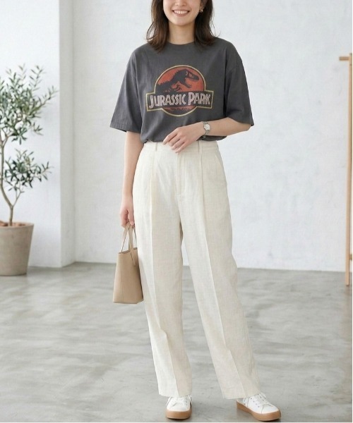 ALWAYS GOOD TIME（オルウェイズグッドタイム）の「【JURASSKPARK/ジュラシックパーク】ＵＳＤ加工プリント半袖Ｔシャツ/Movie Tee/ユニセックス（Tシャツ/カットソー・メンズ・ブラック系その他/アイボリー/ホワイト系その他/スミクロ・L/M/LL）」の9枚目の写真