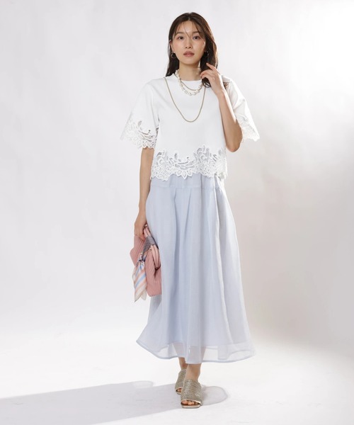 JUSGLITTY（ジャスグリッティー）の「レースヘムＴシャツニット（ニット/セーター・レディース・ライトブルー/ブラック系その他/ホワイト/グリーン系その他・2）」の8枚目の写真