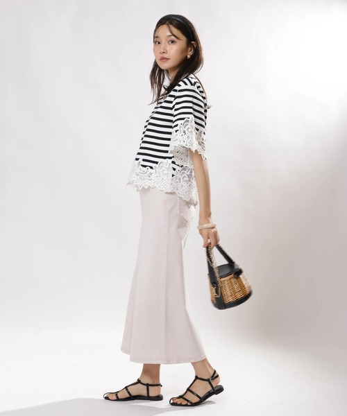 JUSGLITTY（ジャスグリッティー）の「レースヘムＴシャツニット（ニット/セーター・レディース・ライトブルー/ブラック系その他/ホワイト/グリーン系その他・2）」の13枚目の写真