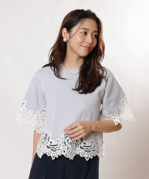 JUSGLITTY（ジャスグリッティー）の「レースヘムＴシャツニット（ニット/セーター・レディース・ライトブルー/ブラック系その他/ホワイト/グリーン系その他・2）」の15枚目の写真