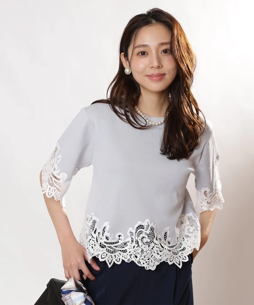 JUSGLITTY（ジャスグリッティー）の「レースヘムＴシャツニット（ニット/セーター・レディース・ライトブルー/ブラック系その他/ホワイト/グリーン系その他・2）」の17枚目の写真