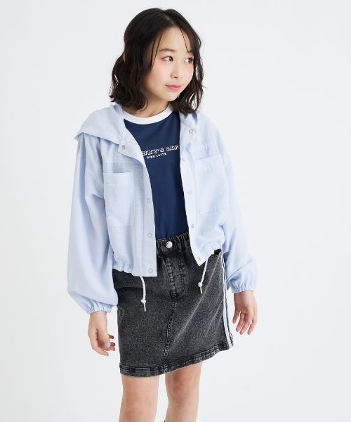 PINK-latte（ピンクラテ）の「【UV・接触冷感】ショート丈ブルゾン（ブルゾン・キッズ・オフホワイト/サックスブルー/ブラック/ライトピンク・140cm/120cm/160cm/150cm/130cm）」の19枚目の写真