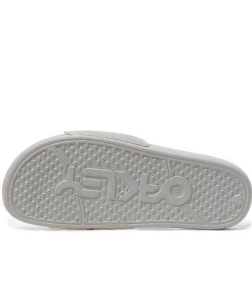OAKLEY(オークリー)の「オークリー B1B SLIDE 2.0(サンダル・メンズ・グレー・25.0cm/26.0cm/27.0cm/28.0cm)」の2枚目の写真