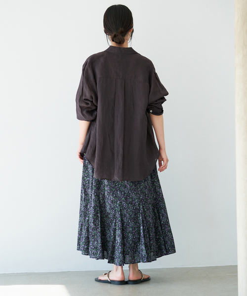 IENA(イエナ)の「《セットアップ対応》ラミーレギュラーカラーシャツ(シャツ/ブラウス・レディース・サックスブルー/ブラック系その他/レッド・FREE)」の22枚目の写真