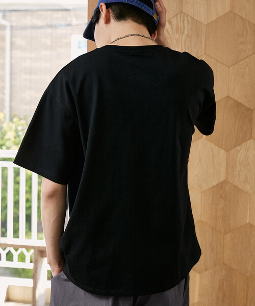 Russell Athletic（ラッセルアスレティック）の「RUSSELL ATHLETIC × PUBLUX/ラッセルアスレチック 別注 ワンポイント 刺繍 Tシャツ　限定展開（Tシャツ/カットソー・メンズ・ブラック/グレー/チャコールグレー/ホワイト/ピンク/ブラウン・LARGE/MEDIUM/ﾌﾘ-）」の20枚目の写真