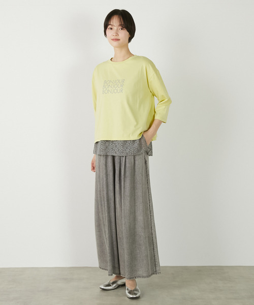 MELROSE claire(メルローズ クレール)の「【コットン天竺BONJOURロゴプリントTシャツ】(Tシャツ/カットソー・レディース・ブラウン/ダークネイビー/オフホワイト/イエロー・FREE)」の6枚目の写真