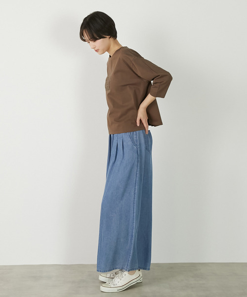MELROSE claire(メルローズ クレール)の「【コットン天竺BONJOURロゴプリントTシャツ】(Tシャツ/カットソー・レディース・ブラウン/ダークネイビー/オフホワイト/イエロー・FREE)」の16枚目の写真