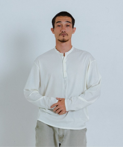 THE BOLDMAN（ザ ボールドマン）の「Henleyneck L/S Tee / ヘンリーネックロンT（Tシャツ/カットソー・メンズ・ブラック×グレー/ホワイト/ブラック・LARGE/MEDIUM）」の11枚目の写真
