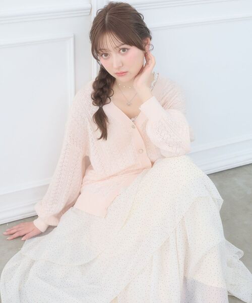 MAJESTIC LEGON（マジェスティックレゴン）の「レースアップスカシ柄ミディカーデ（カーディガン/ボレロ・レディース・ピンク/ライトグリーン/オフホワイト/ブルー・MEDIUM）」の8枚目の写真