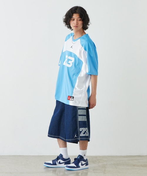 JORDAN BRAND(ジョーダンブランド)の「エア ジョーダン 1 LOW メンズシューズ / Air Jordan 1 Low Men's Shoes 553558-404 Midnight Navy(スニーカー・メンズ・ネイビー・25.5/26.5/27/27.5/28/28.5/29/25/26/29.5/30)」の2枚目の写真