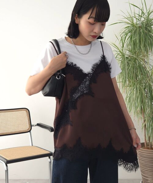 Green Parks(グリーンパークス)の「レースドッキングサテンビスチェ【WEB限定カラーあり】(その他トップス・レディース・アイボリー/ブラック/ブラウン/チャコールグレー/ブルー・FREE)」の9枚目の写真